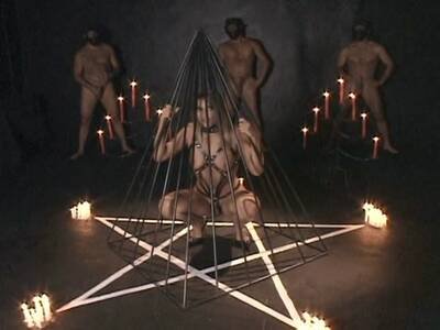 Ein teuflischer Gangbang