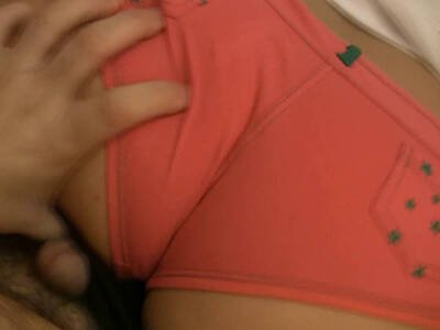 Beim Amateur Lapdance bleibt die Unterhose an