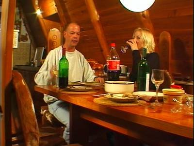 Deutscher will sein blondes Date nach dem Dinner vernaschen